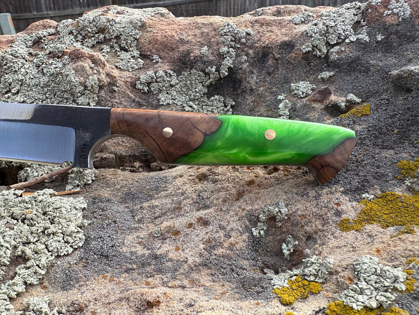 #206 Clip Point Fighter