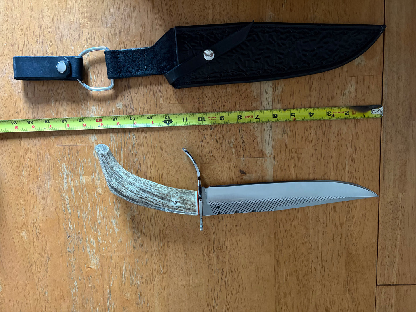 #238 Clip Point Fighter – Elk Tang Handle